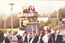 1980-Bombakkes-bij-Carnavalsoptocht-St.-Augustinusstichting-04