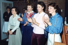 1983-Bombakkes-bezoek-Huize-Norbertus-04