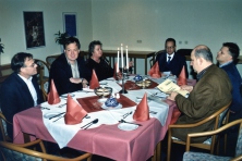 2004-Bombakkesbestuur-Prins-John-den-Urste-Contractondertekening-14