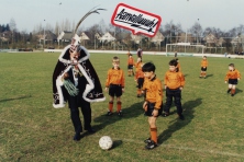 1998-Bombakkes-bezoek-aan-Vitessejeugd-03