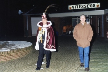 1999-Prins-Bart-dn-Urste-Aftrap-Voetbalwedstrijd-Vitesse-02
