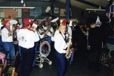 2000-Prins-Hans-dn-Derde-Aftrap-Voetbalwedstrijd-06