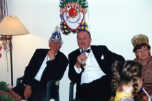 2000-Prins-Hans-dn-Derde-Carnavalszondagavond-thuis-03