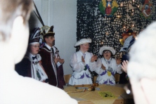 2002-Bombakkes-Carnaval-bij-Dichterbij-05