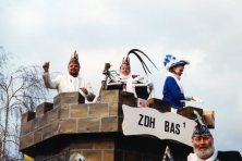 2002-Bombakkes-Carnavalsoptocht-01