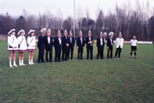 2004-Prins-John-den-Urste-Aftrap-Voetbalwedstrijd-Vitesse-03
