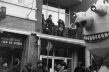 1950er-jaren-Carnavalsoptocht-Zandstraat-04