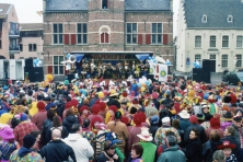 2004-Bombakkes-Mertzitting-02