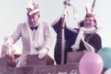 1985-Bombakkes-Carnavalsoptocht-08