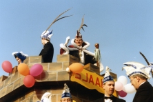 1992-Bombakkes-Carnavalsoptocht-03