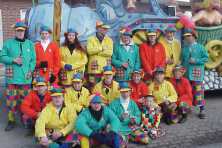 2001-Bombakkes-Carnavalsoptocht-Vriendengroep-Davy-Goertz-27