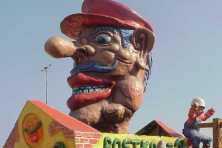 2001-Bombakkes-Carnavalsoptocht-Vriendengroep-Davy-Goertz-50
