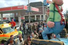 2003-Bombakkes-Carnavalsoptocht-gezien-vanaf-Ex-Prinsenwagen-50