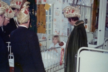 1973-Prins-Fonnie-dn-Urste-Ziekenbezoek-06