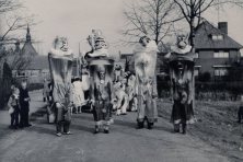 1960-Bombakkes-Carnavalsoptocht