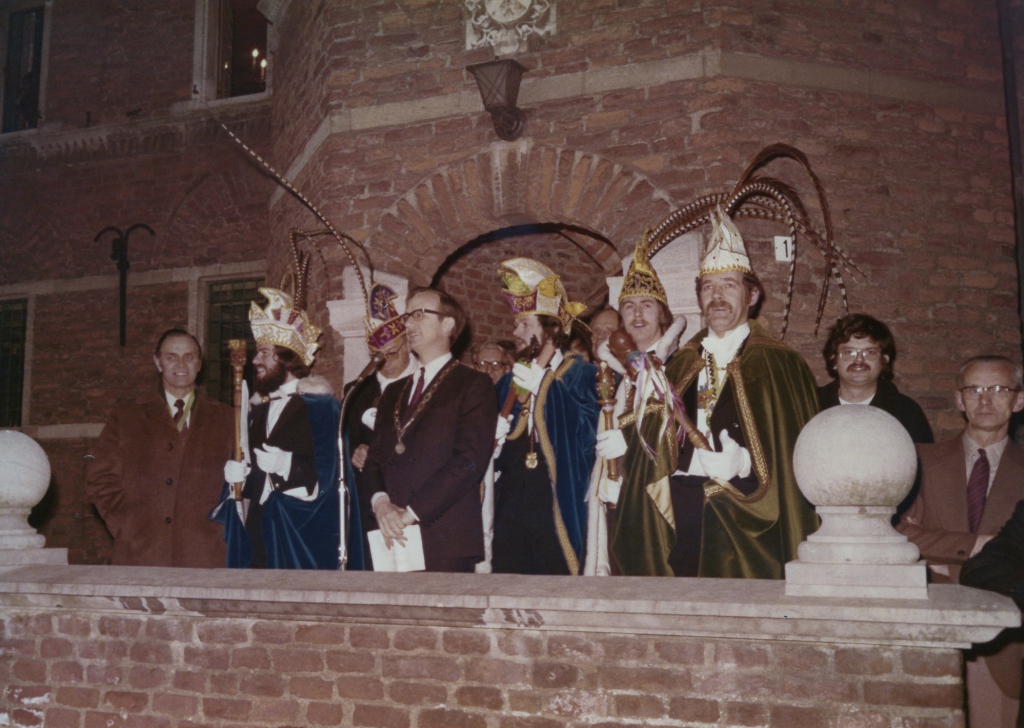 1976-Bombakkes-Ontvangst-Stadhuis-04