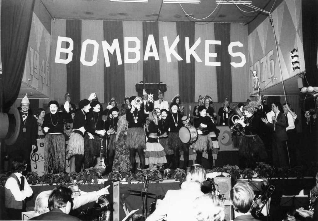 1976-Bombakkes-Zitting-07