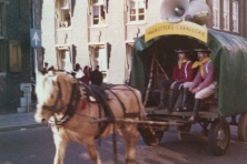 1976-Bombakkes-Carnavalsoptocht-11a