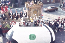 1976-Bombakkes-Carnavalsoptocht-15