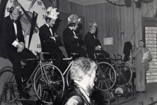 1976-Wielerzesdaagse-in-Cafe-Royal-01