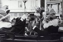1952-Hub-Timmermans-dn-urste-Carnavalsprins-te-Apeldoorn-04