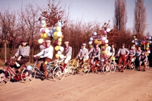 1975-Bombakkes-Carnavalsoptocht-014