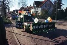 1975-Bombakkes-Carnavalsoptocht-07