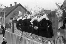 1952-Bombakkes-Carnavalsoptocht-31