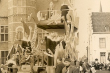 1965-Bombakkes-Carnavalsoptocht-00