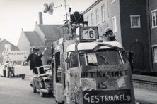 1965-Bombakkes-Carnavalsoptocht-18