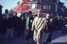 1_1968-Bombakkes-Carnavalsoptocht-08