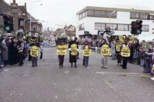 1977-Bombakkes-Carnavalsoptocht-02
