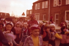 1977-Kinderoptocht-04