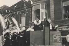 1962-Bombakkes-Carnavalsoptocht-01