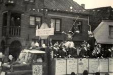 1962-Bombakkes-Carnavalsoptocht-07