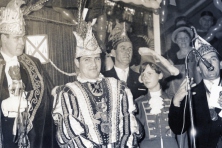 1966-Carnaval-in-Zaal-Piet-van-Nol-Hotel-van-Bergen-07