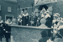 1959-Bombakkes-Ontvangst-Stadhuis-Prins-Wim1-03