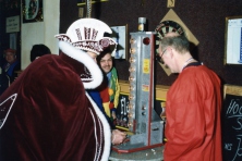 2004-Bombakkes-Carnavalsmaandag-Rondje-Gennep-02