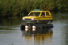 2006-06-24-Bombakkes-Zomercarnaval-Deelnemers-18