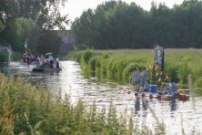 2006-06-24-Bombakkes-Zomercarnaval-Deelnemers-30