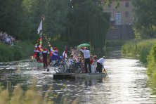 2006-06-24-Bombakkes-Zomercarnaval-Deelnemers-31