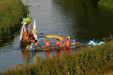 2006-06-24-Bombakkes-Zomercarnaval-Deelnemers-48