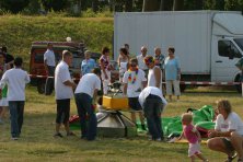 2006-06-24-Bombakkes-Zomercarnaval-Feestplek-07